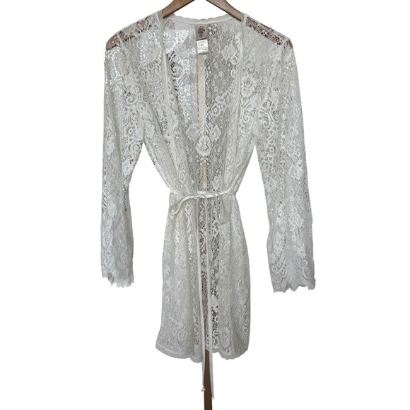 In Bloom by Jonquil Women's White Kimono Robe M Long Sleeve Belted All Over Lace - Picture 2 of 11